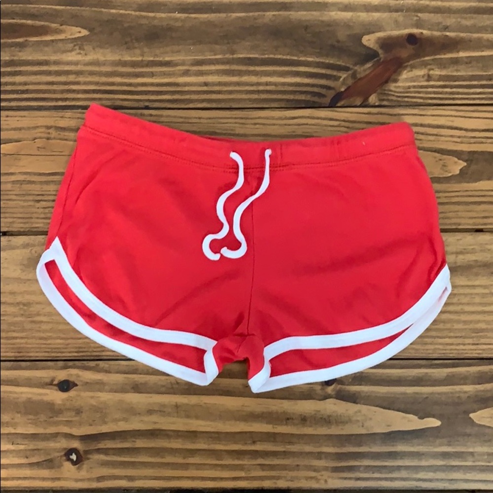Illy booty shorts size Medium
